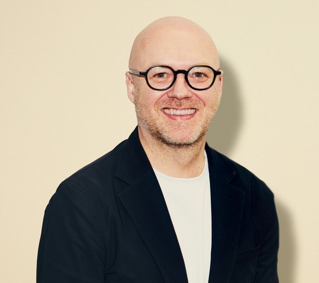 251209 Burson Simon Redfern r2