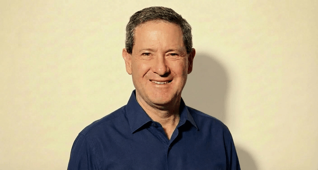 Eric professional headshot 2